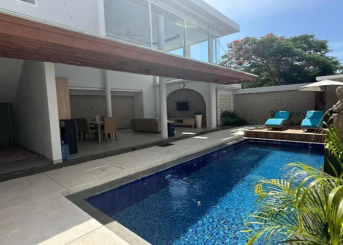 Villa Mudha 2 Bedrooms *