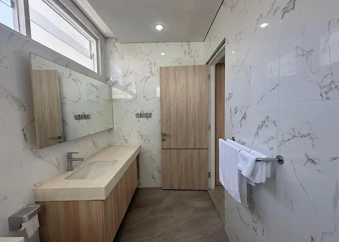 Villa Mudha 2 Bedrooms *